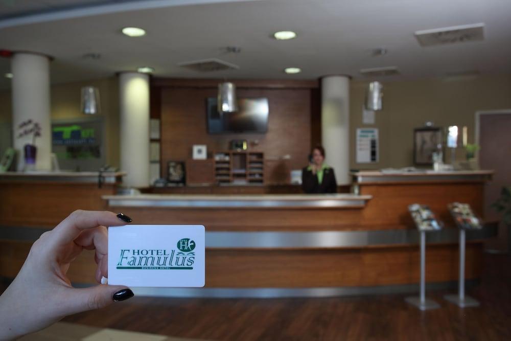 Hotel Famulus Győr Kültér fotó