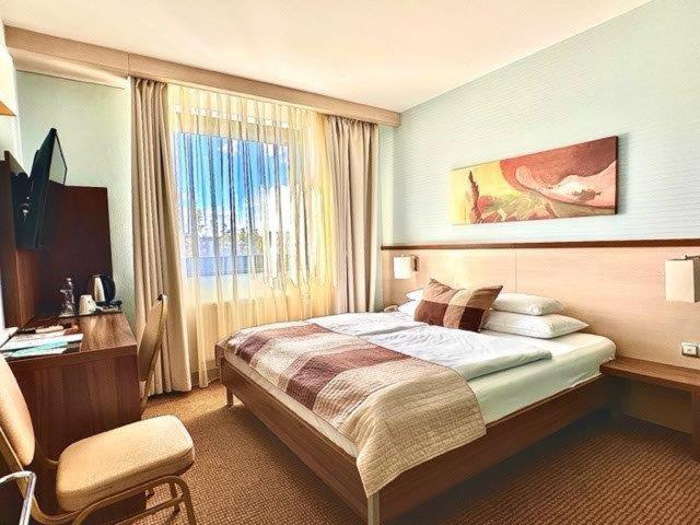 Hotel Famulus Győr Kültér fotó
